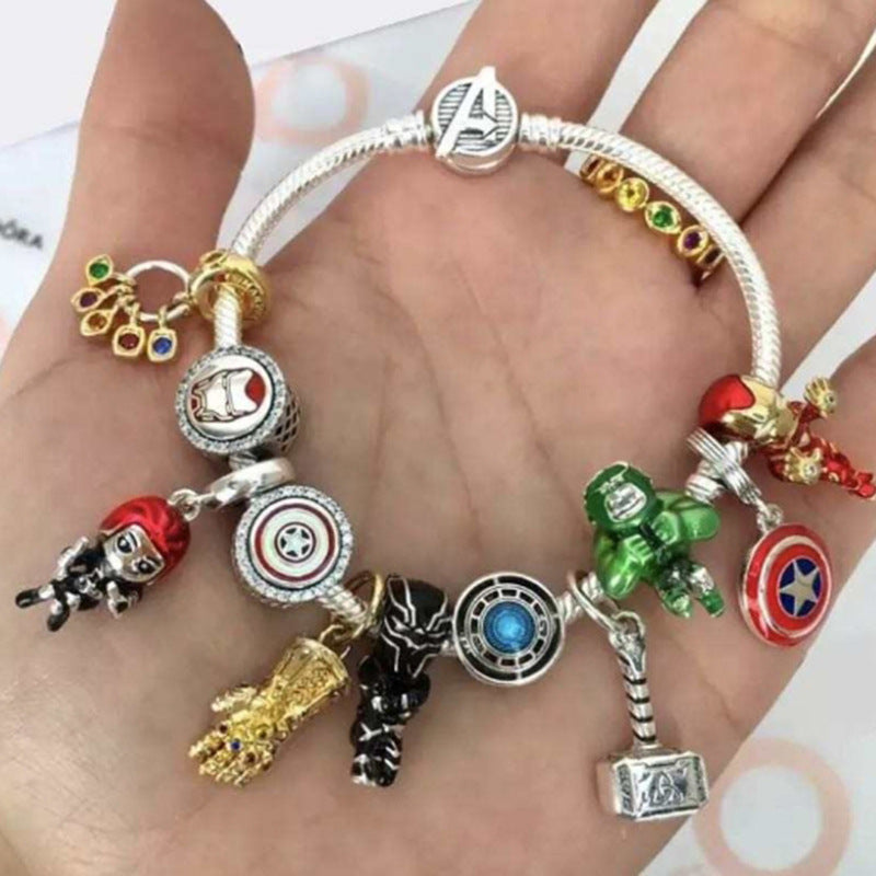 Marvel Spider-Man Charm Bracelet – Mask Clasp & Soaring City Beads
