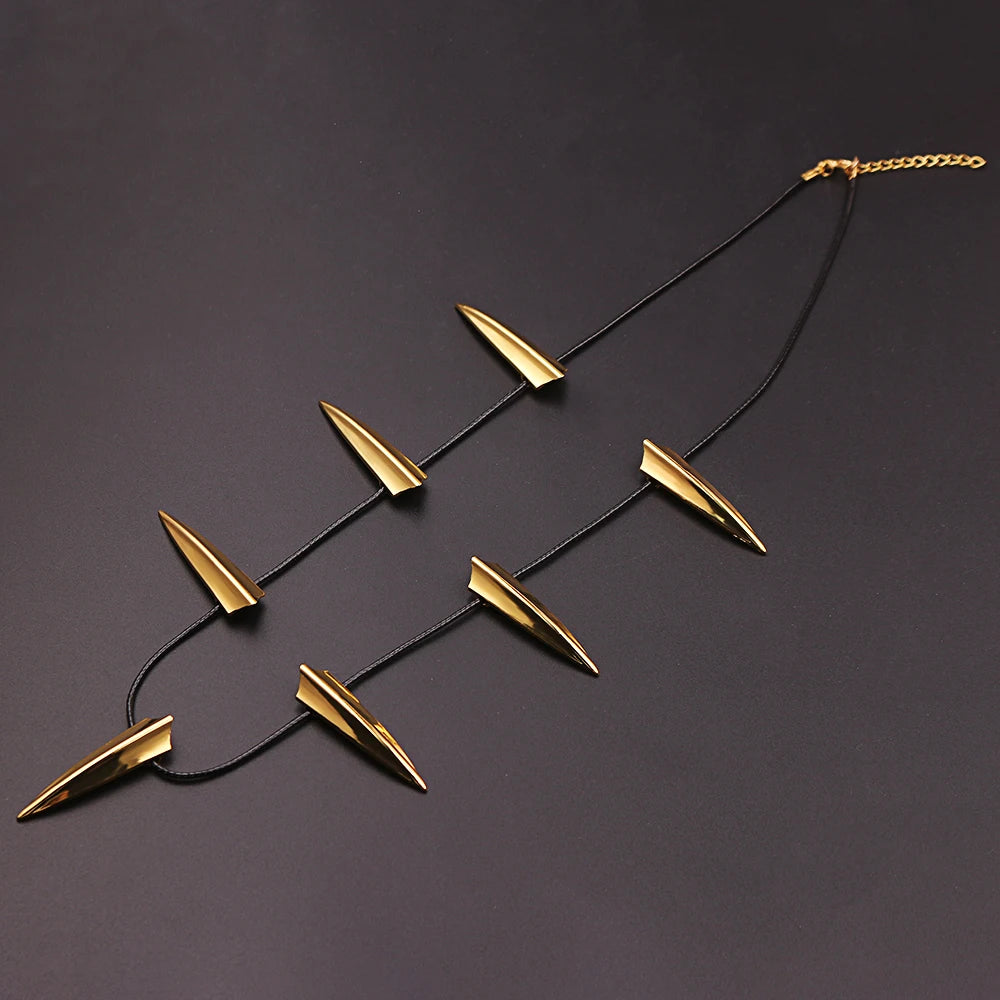 Black Panther Necklace – Minimalist Superhero Pendant for Men