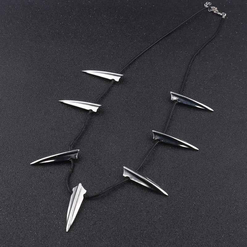 Black Panther Necklace – Minimalist Superhero Pendant for Men