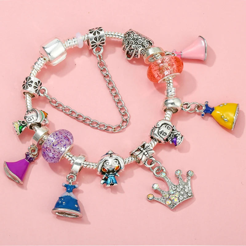 Marvel Spider-Man Charm Bracelet – Mask Clasp & Soaring City Beads
