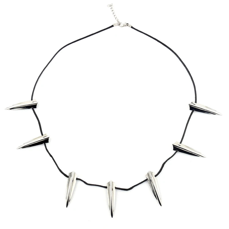 Black Panther Necklace – Minimalist Superhero Pendant for Men