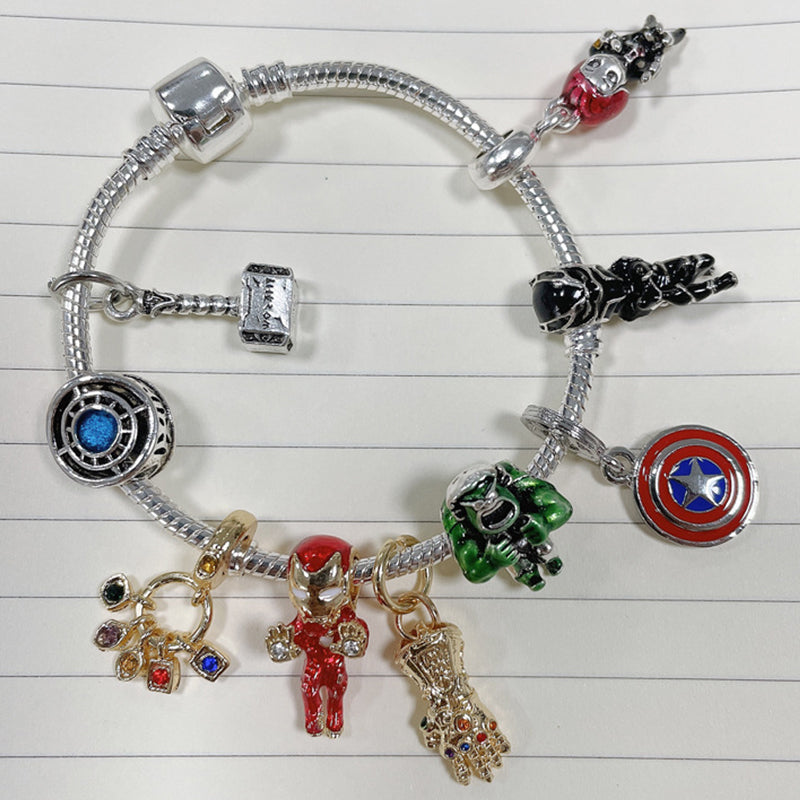 Marvel Spider-Man Charm Bracelet – Mask Clasp & Soaring City Beads