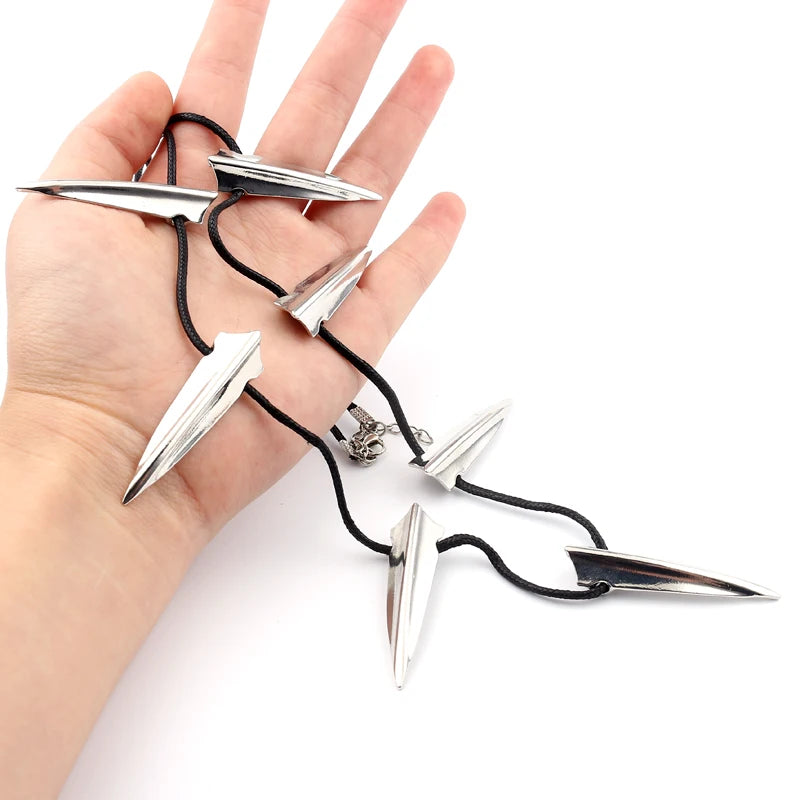 Black Panther Necklace – Minimalist Superhero Pendant for Men