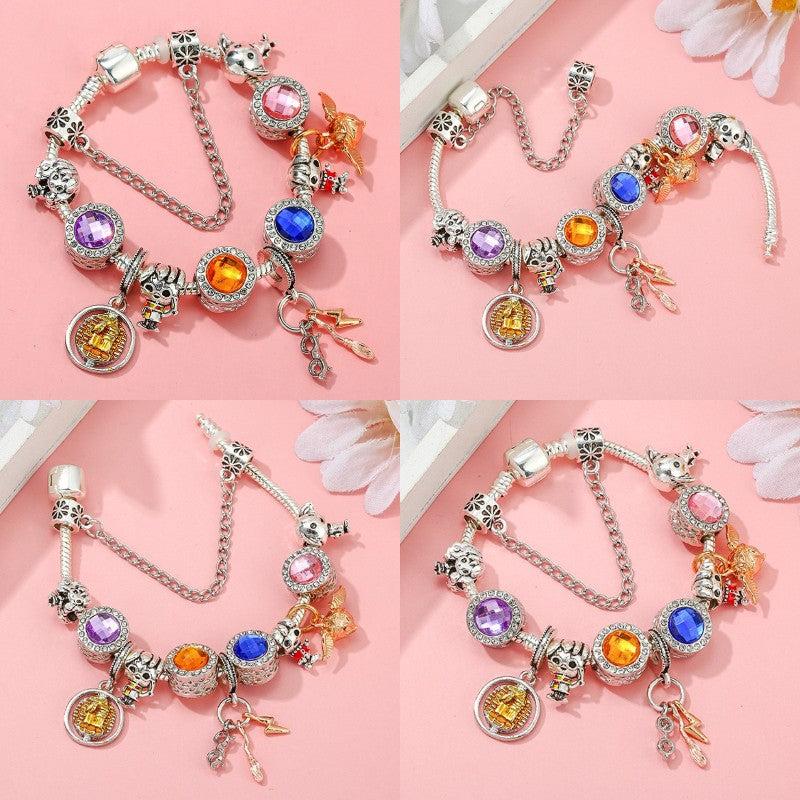Marvel Spider-Man Charm Bracelet – Mask Clasp & Soaring City Beads