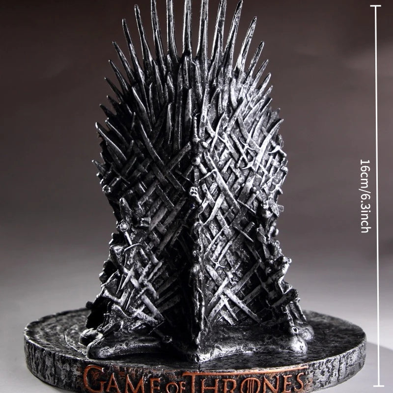 Game of Thrones Character Figurine – Collectible Desktop Decoration Statue