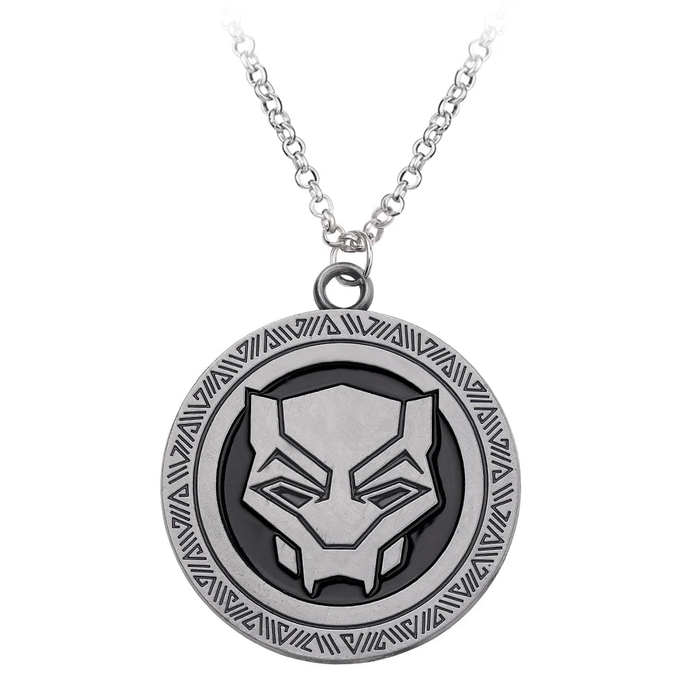 Black Panther Round Pendant Necklace – Trendy Superhero Jewelry Gift