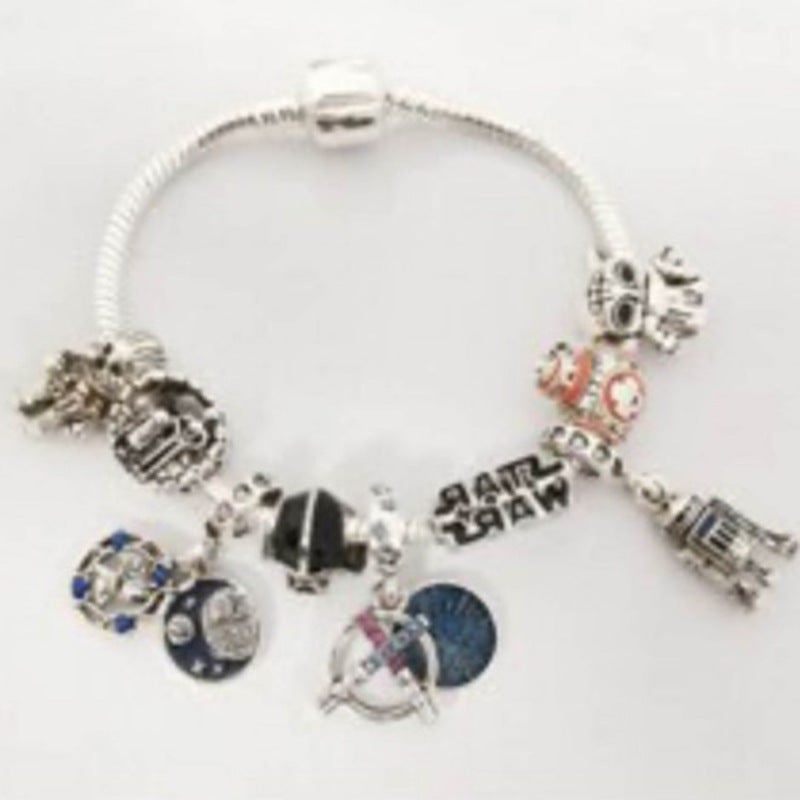 Marvel Spider-Man Charm Bracelet – Mask Clasp & Soaring City Beads