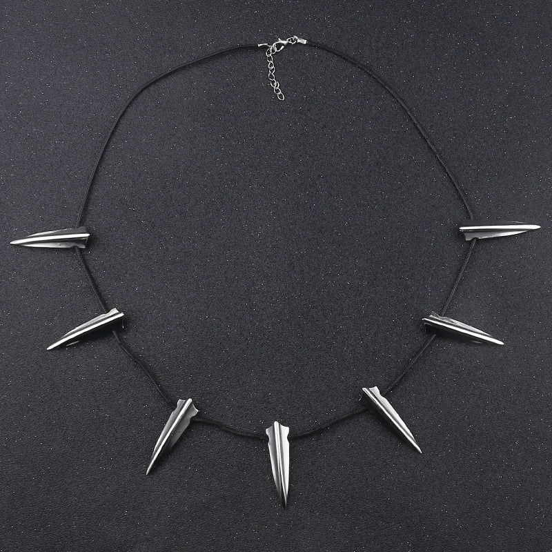 Black Panther Necklace – Minimalist Superhero Pendant for Men